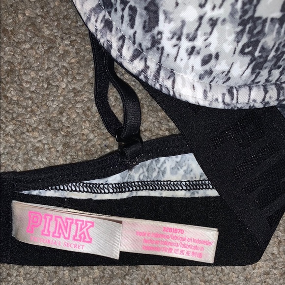 VS PINK Snakeskin print Push up Bra - Picture 4 of 4